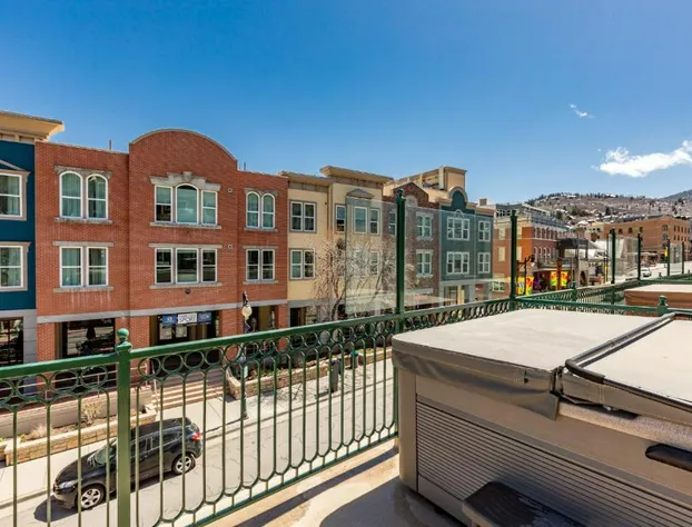 The Caledonian by All Seasons Resort Lodging hotel detail image 3