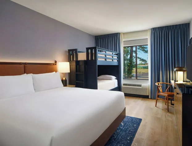 Martis Valley Lodge, Tapestry Collection by Hilton hotel detail image 4