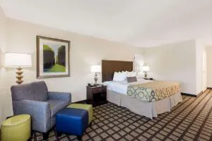 Baymont by Wyndham Erie hotel detail image 3