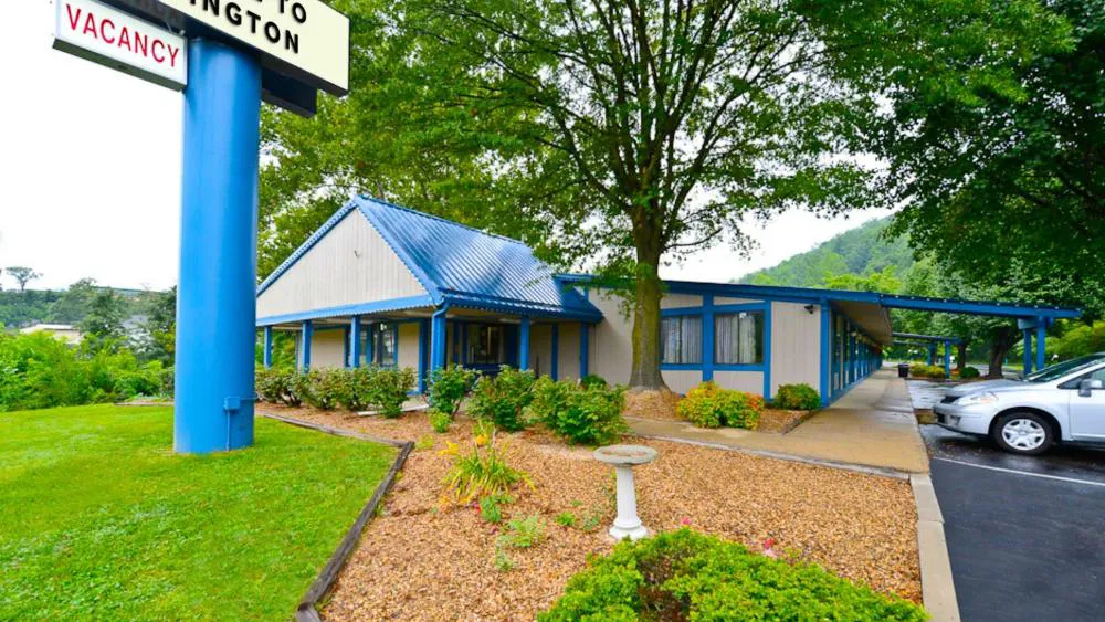 M Star Hotel Covington hotel hero