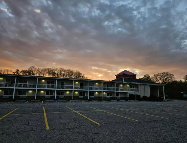 Center Street Value Inn hotel detail image 2