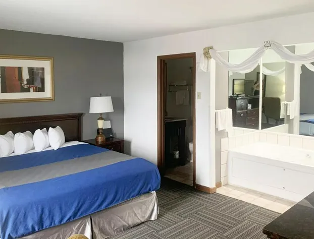 OYO Hotel Lake St Louis hotel detail image 4