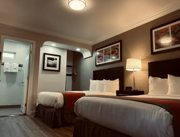 The Lexmar Dodger Stadium Hollywood hotel detail image 2