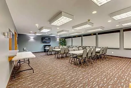 Best Western Lakewinds hotel detail image 3