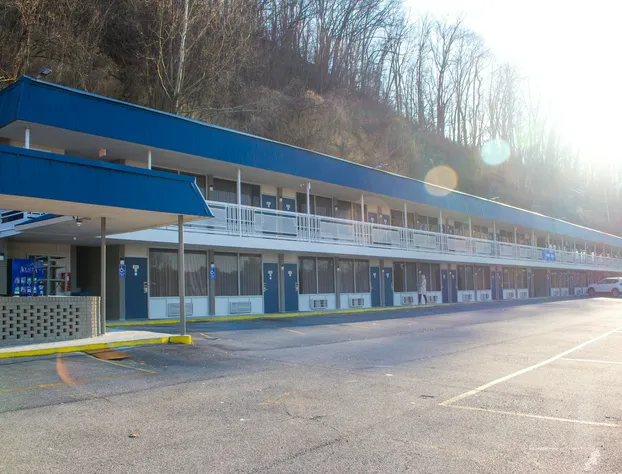 Motel 6 Chilhowie, VA I-81 hotel detail image 3