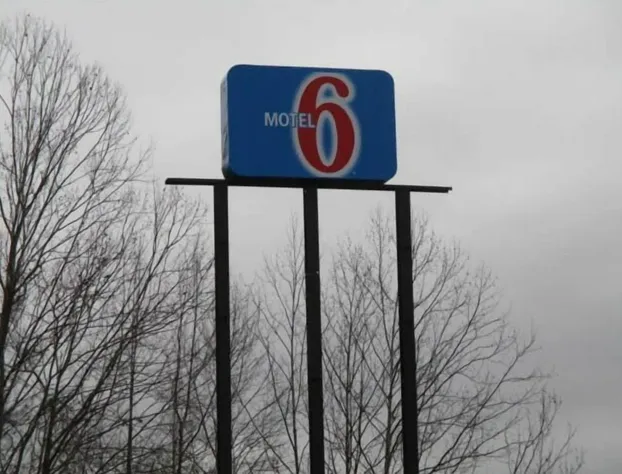 Motel 6 Chilhowie, VA I-81 hotel detail image 4