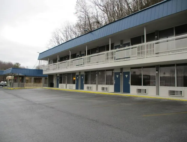 Motel 6 Chilhowie, VA I-81 hotel detail image 1