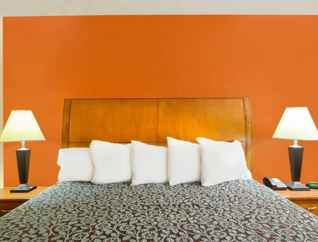 Days Inn by Wyndham Centerville hotel detail image 3