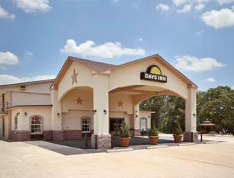 Days Inn by Wyndham Centerville hotel detail image 1