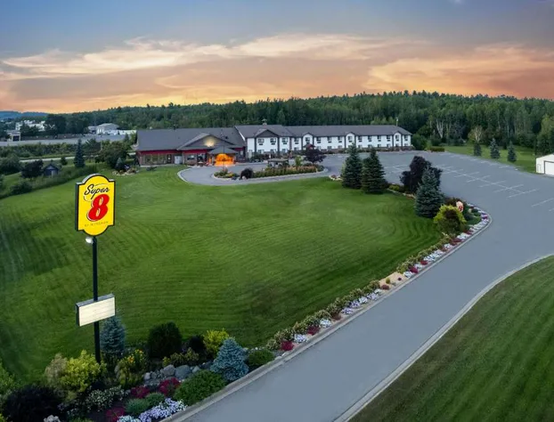 Super 8 by Wyndham Eveleth hotel detail image 3