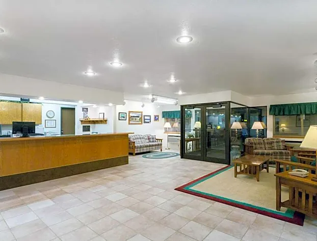 Super 8 by Wyndham Montpelier hotel detail image 1