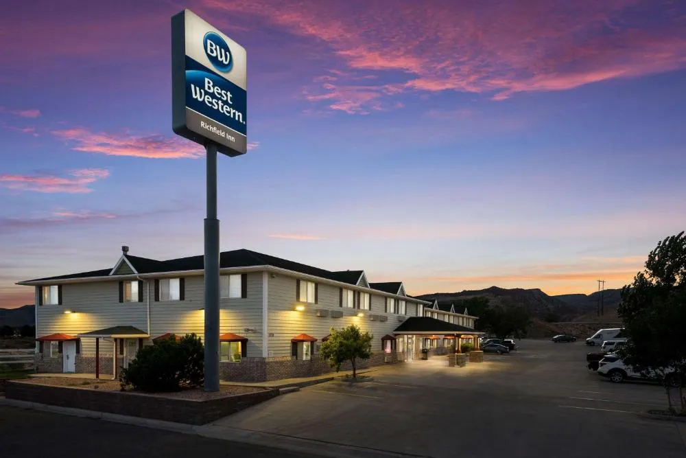 Best Western Richfield Inn hotel hero