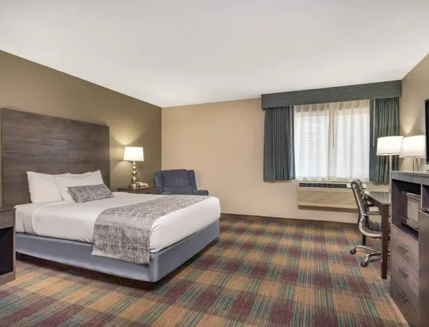 Baymont by Wyndham Baldwin hotel detail image 3