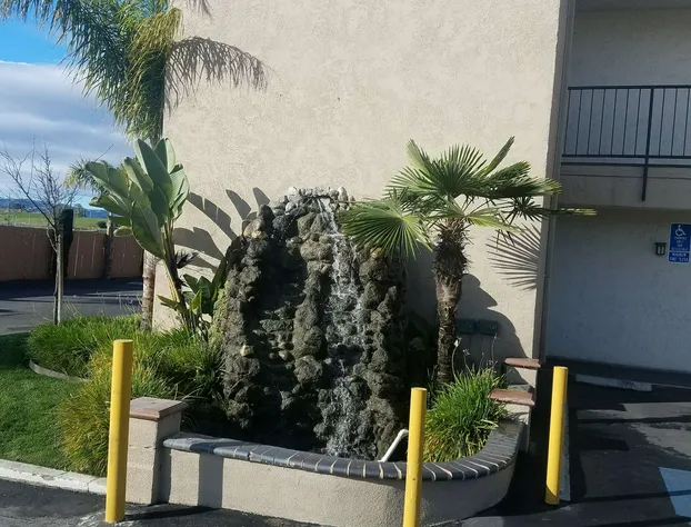 SureStay Hotel by Best Western Hollister hotel detail image 4