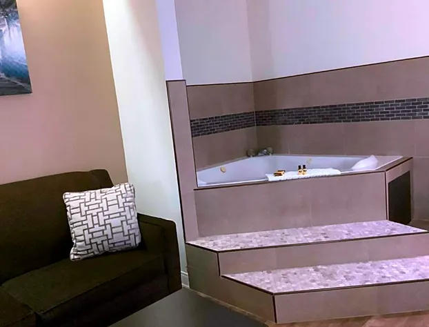 Best Western Plus Madison hotel detail image 2