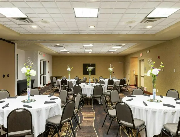 Hilton Garden Inn Des Moines West hotel detail image 3