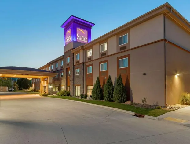Sleep Inn & Suites Bismarck I-94 hotel detail image 1