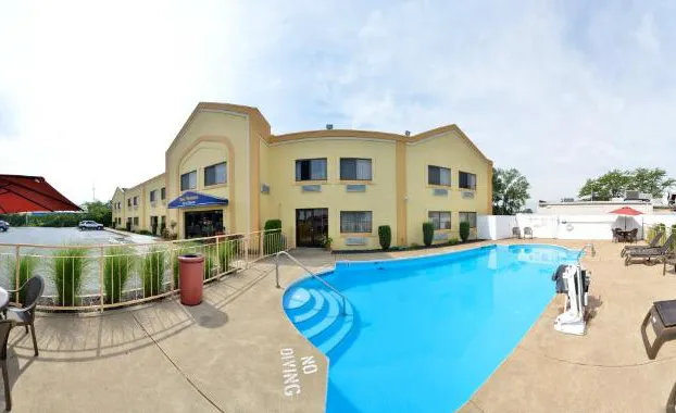 Best Western Port Clinton hotel detail image 2