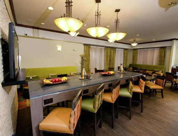 Hampton Inn & Suites Gallup hotel detail image 4