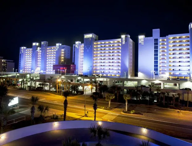 Crown Reef Beach Resort and Waterpark hotel detail image 3