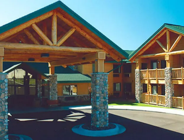 Shell Lake Lodge, a Travelodge by Wyndham hotel detail image 2