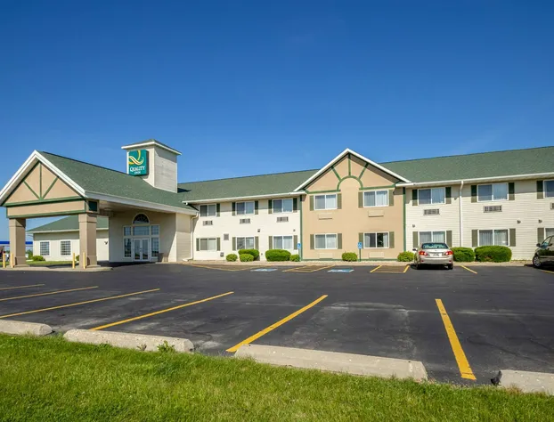 Quality Inn Mineral Point hotel detail image 2