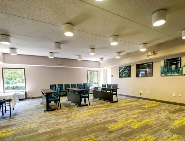 Hampton Inn Flemington hotel detail image 4