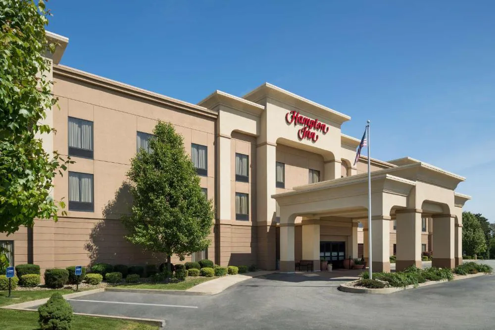 Hampton Inn Belle Vernon hotel hero