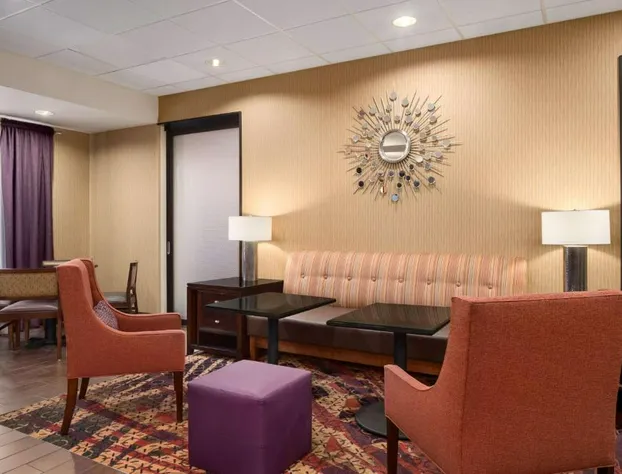 Hampton Inn Belle Vernon hotel detail image 2