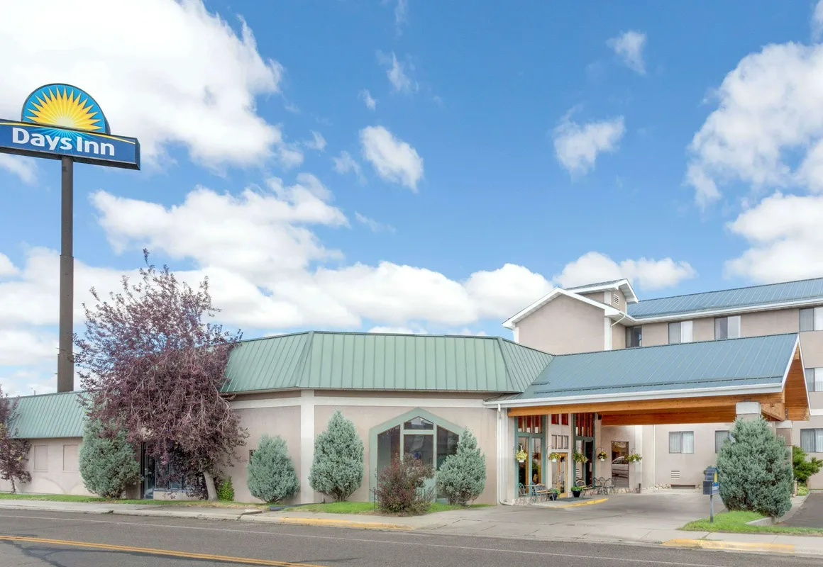 Days Inn by Wyndham Butte hotel hero
