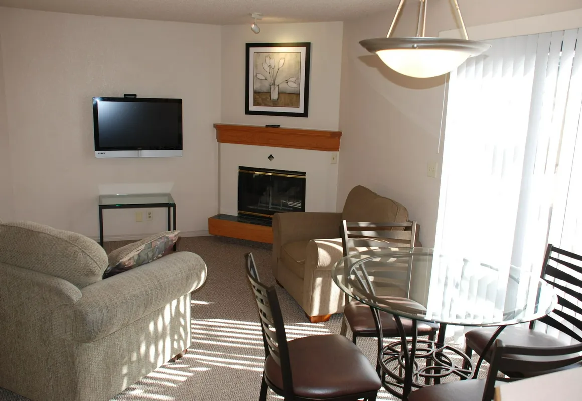 The Commons Hotel & Suites Denver Tech Center hotel hero