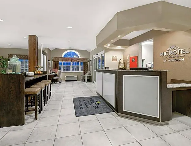 Microtel Inn & Suites by Wyndham Williston hotel detail image 2