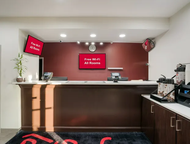 Red Roof Inn & Suites Carrollton, GA–West Georgia hotel detail image 3