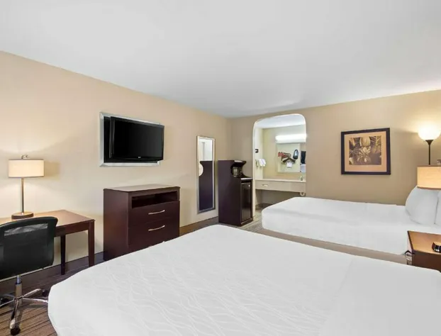 Best Western Cedar Inn hotel detail image 4