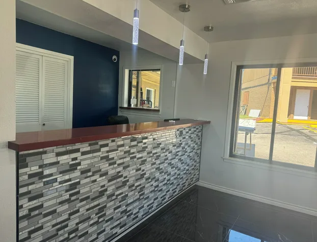 Xecutive Inn and Suites hotel detail image 3