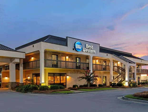 Best Western Colonial Inn hotel detail image 1