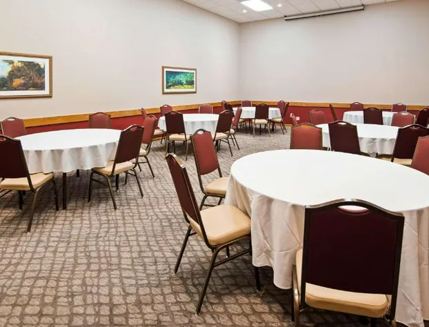 Osage Creek Lodge hotel detail image 2