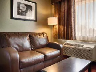 SureStay Hotel by Best Western Floresville hotel detail image 3