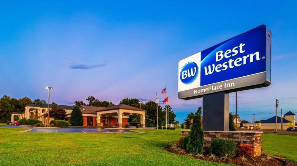 Best Western Home Place Inn hotel hero