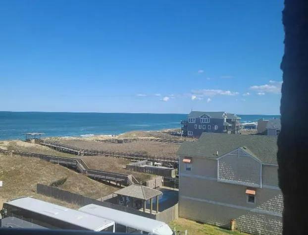 Ocean Reef Suites hotel detail image 1