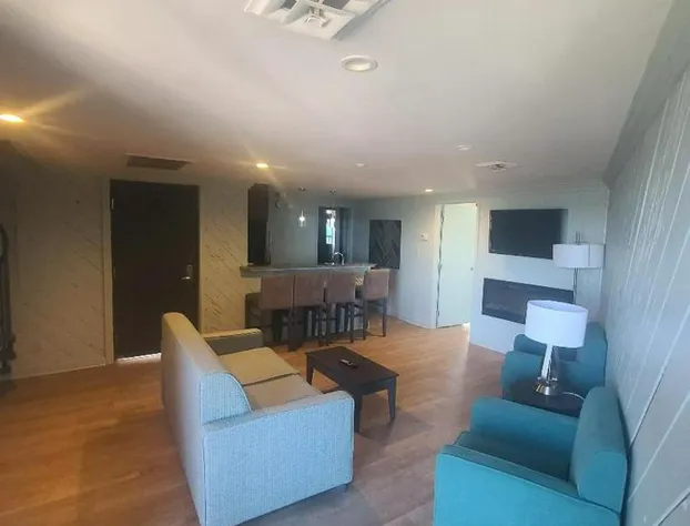 Ocean Reef Suites hotel detail image 2