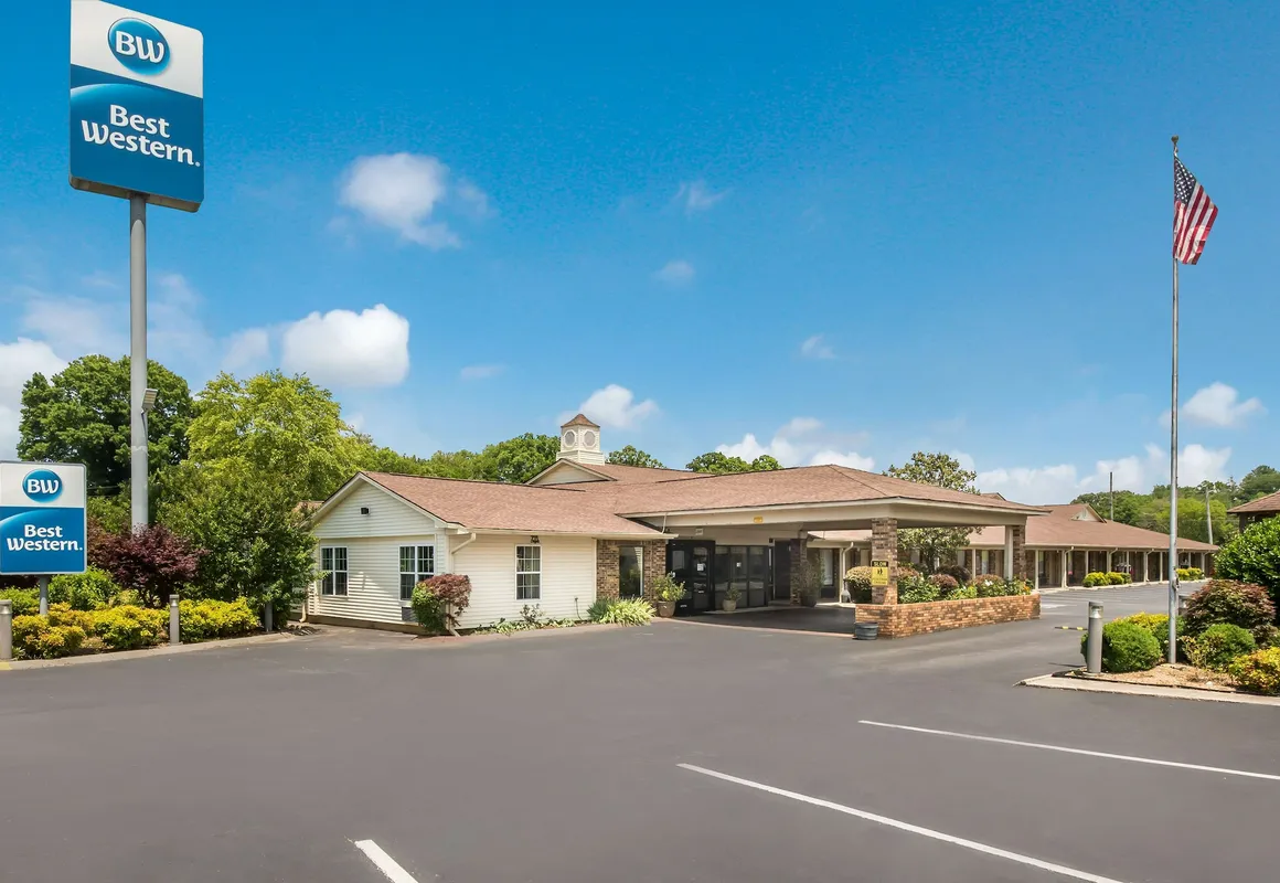 Best Western Inn hotel hero