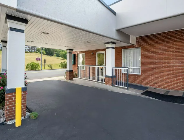 Quality Inn Luray hotel detail image 3
