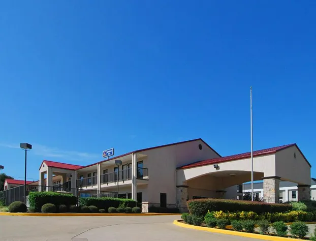 Best Western Lindale Inn hotel detail image 1