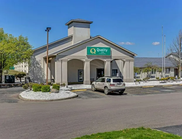 Quality Inn Austintown - Youngstown West hotel detail image 2