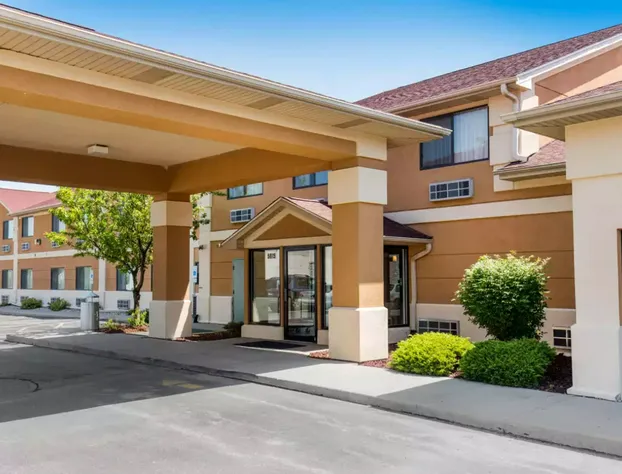 Quality Inn Monee I-57 hotel detail image 2