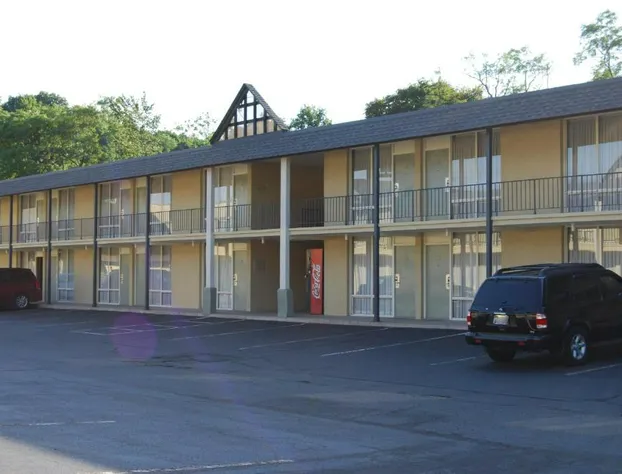 West Gate Inn Nyack hotel detail image 1