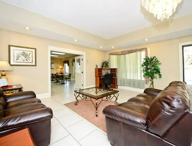 Manchester Heritage Inn And Suites hotel detail image 2