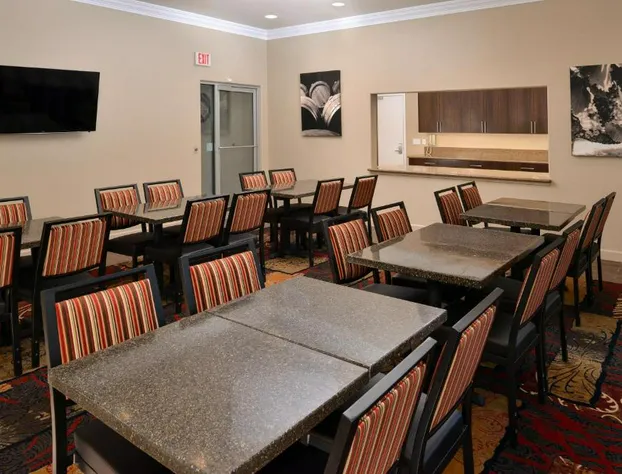 Best Western Plus Black Oak hotel detail image 4