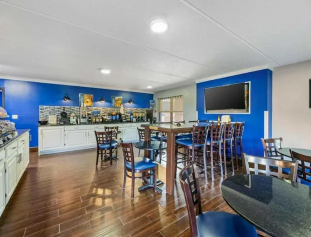 Best Western Shelbyville Inn and Suites Celebration Inn hotel detail image 2